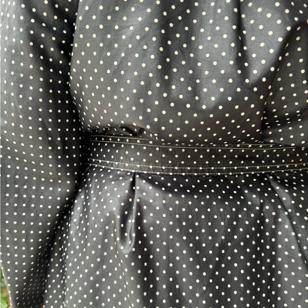 Vintage Diane Von Furstenberg coat with belt. Size L.